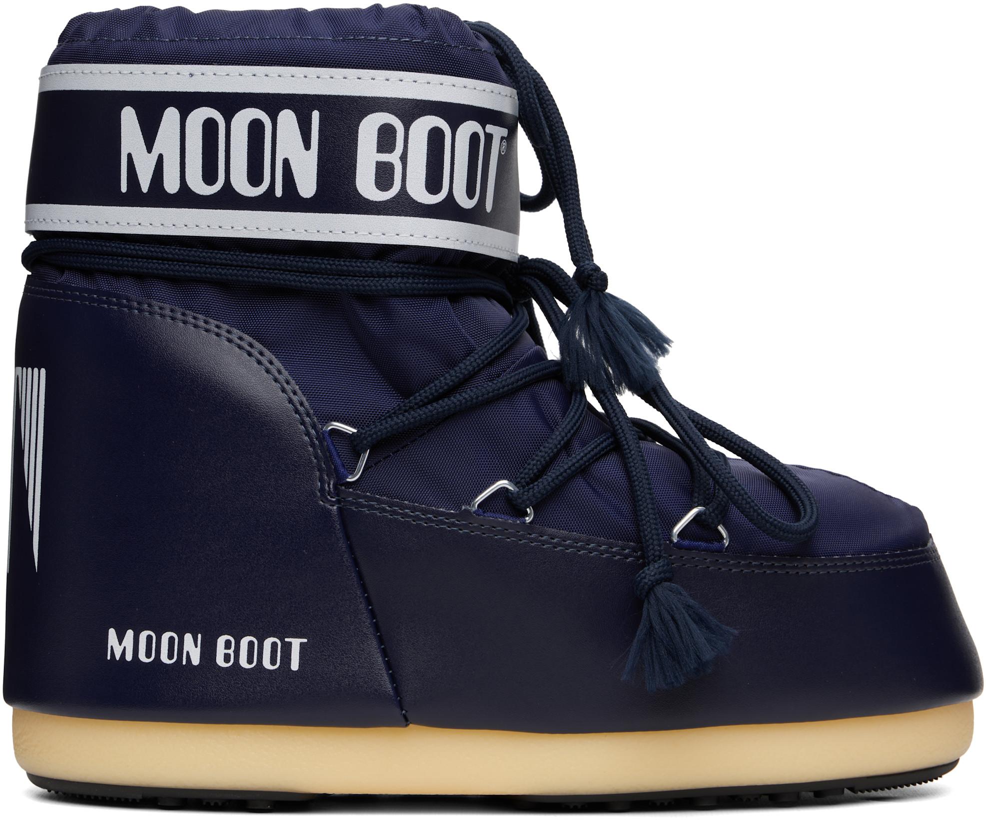 Navy Icon Low Nylon Boots by MOON BOOT