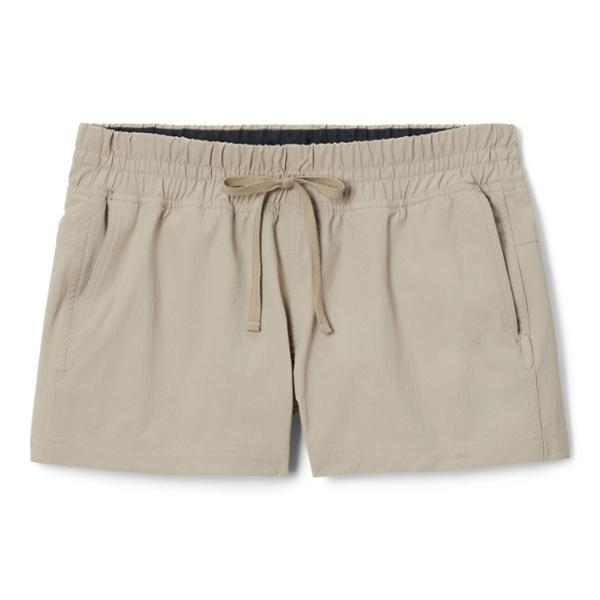 Basswood Pull-On Shorts by MOUNTAIN HARDWEAR