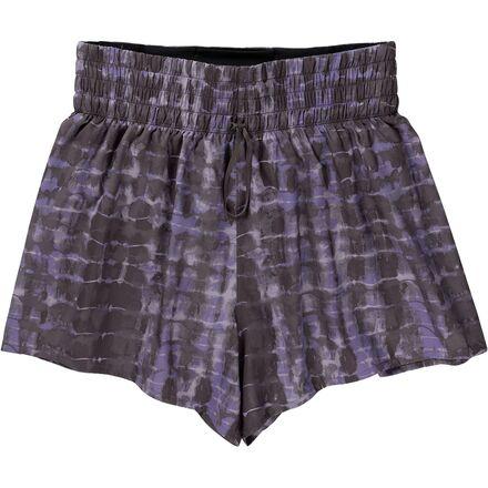 Shade Lite Short by MOUNTAIN HARDWEAR