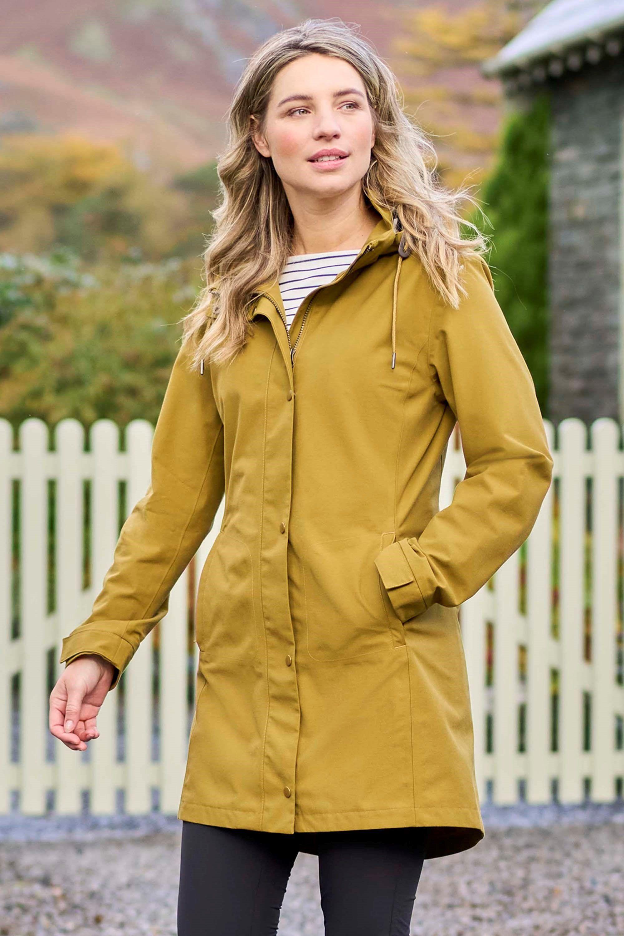 ’Seashore’ Waterproof Breathable PFC Free Adjustable Hood Jacket by MOUNTAIN WAREHOUSE