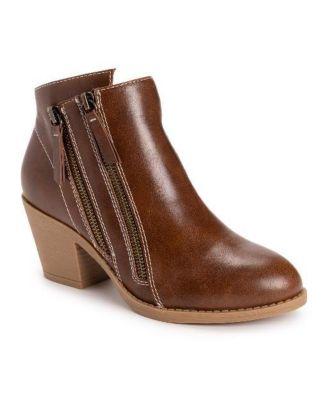 Women's Yellowstone Yardley Boot by MUK LUKS