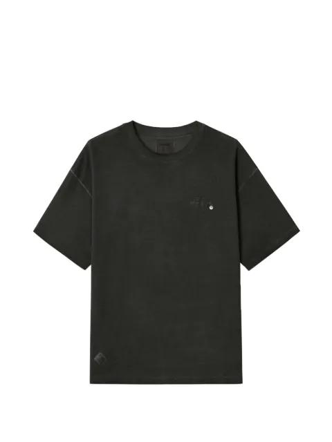 embossed short-sleeve T-shirt by MUSIUM DIV.