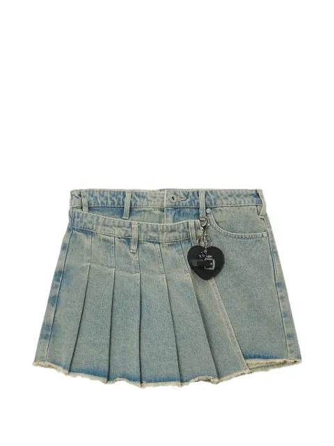 frayed shorts by MUSIUM DIV.