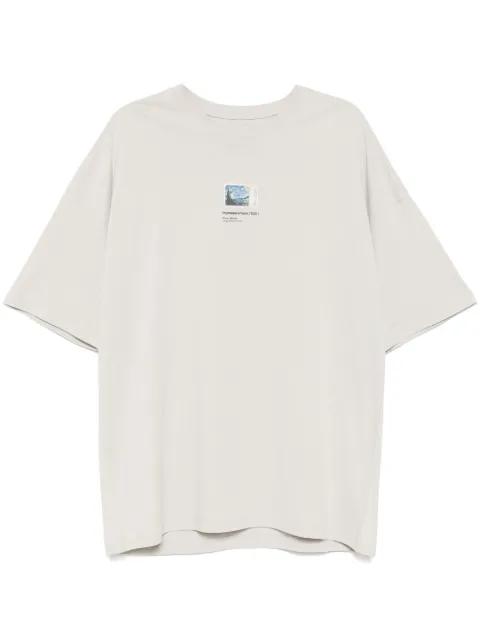 graphic-print T-shirt by MUSIUM DIV.