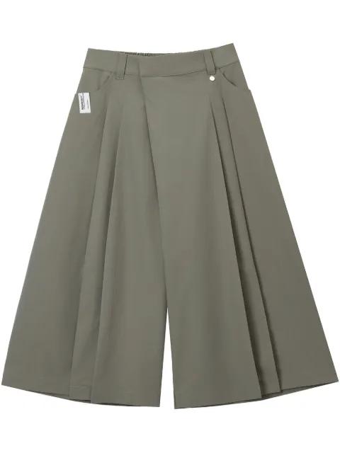 pleated trousers by MUSIUM DIV.