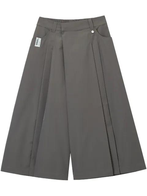 pleated trousers by MUSIUM DIV.