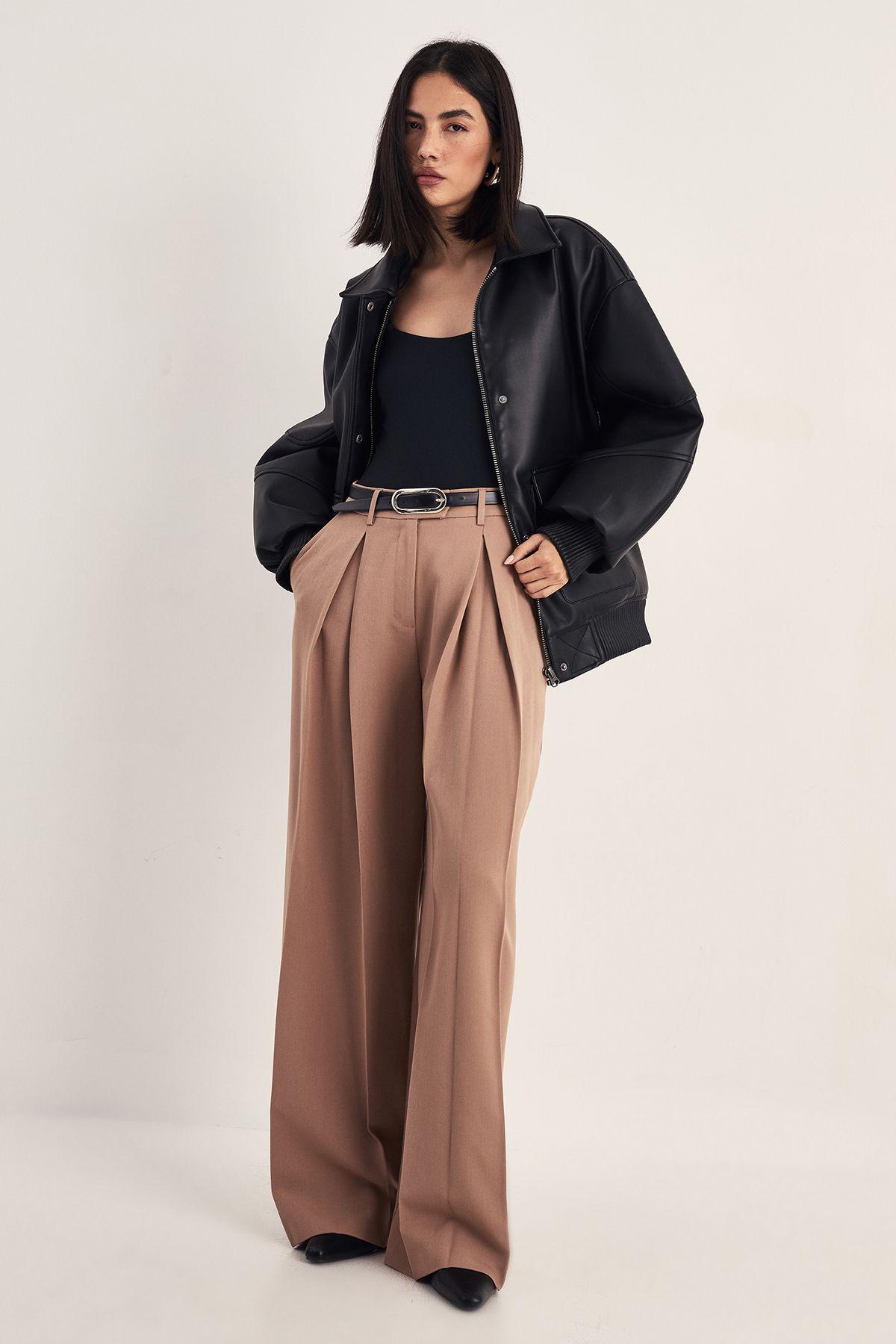 Double Pleated Wide Leg Tailored Pants by NASTYGAL