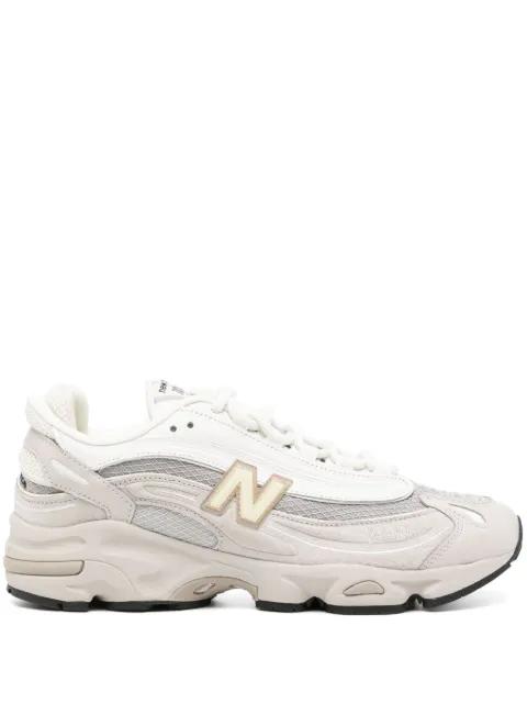 1000 trainer by NEW BALANCE