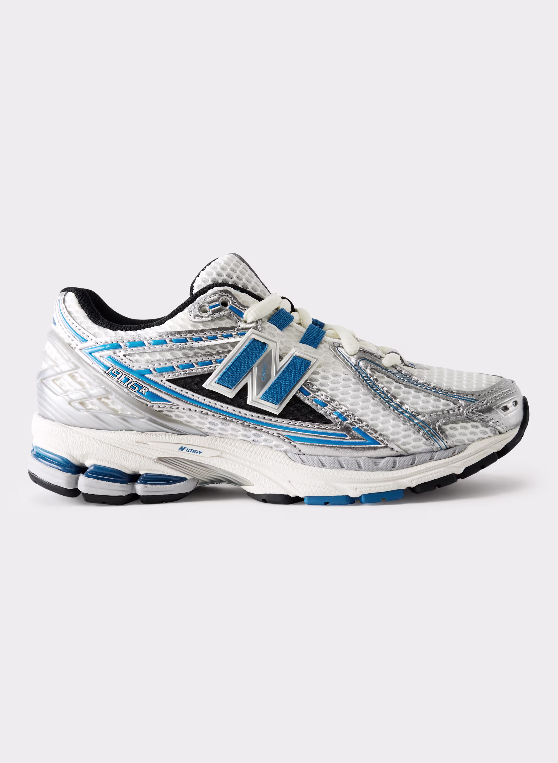 1906 by NEW BALANCE