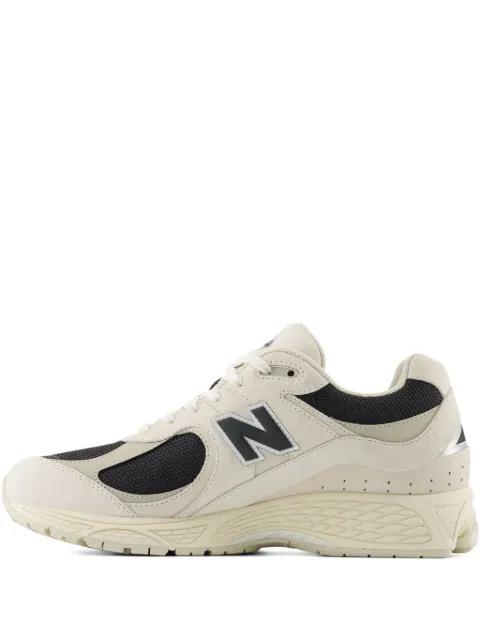 2002R sneakers by NEW BALANCE