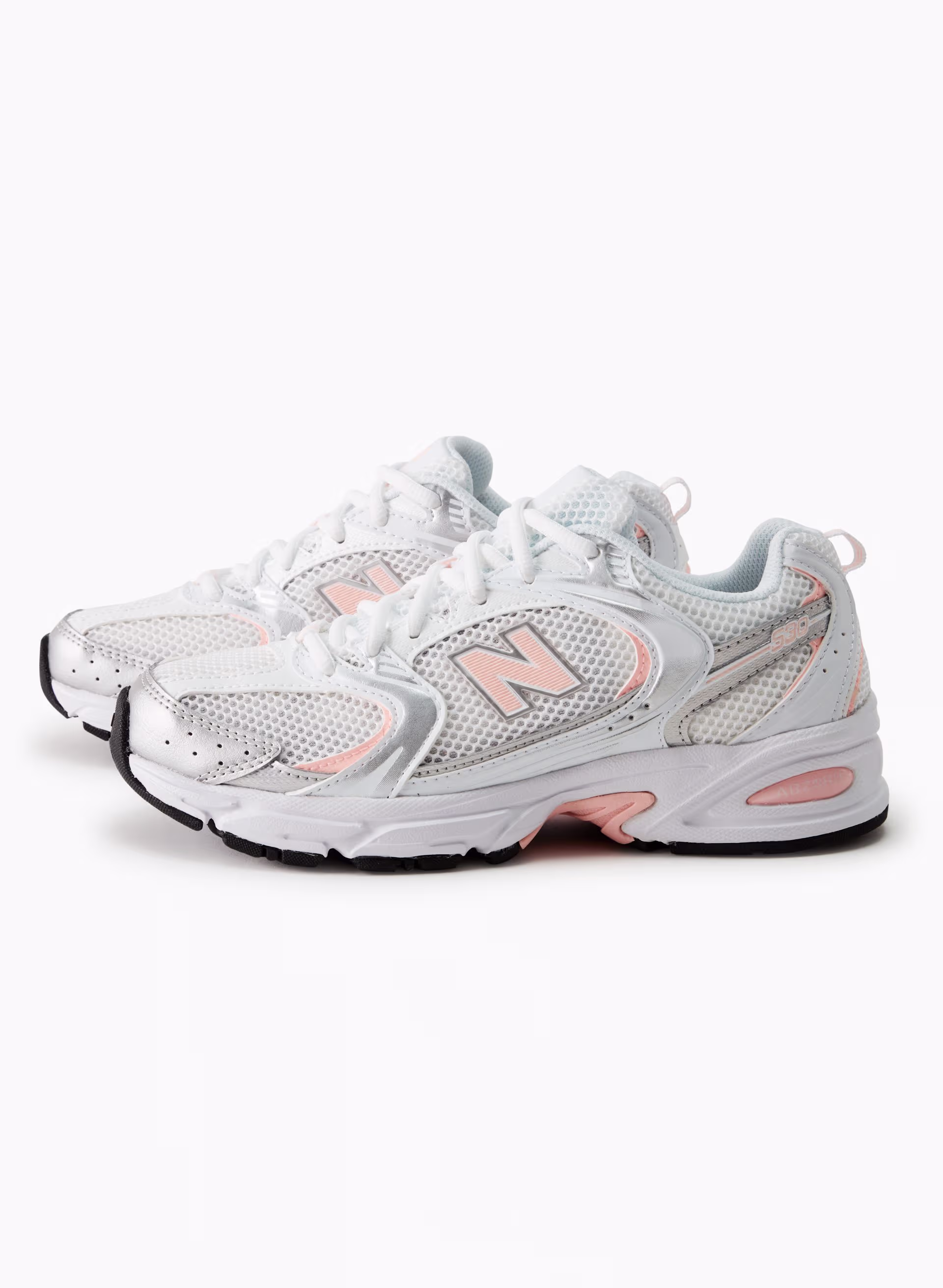 530 by NEW BALANCE