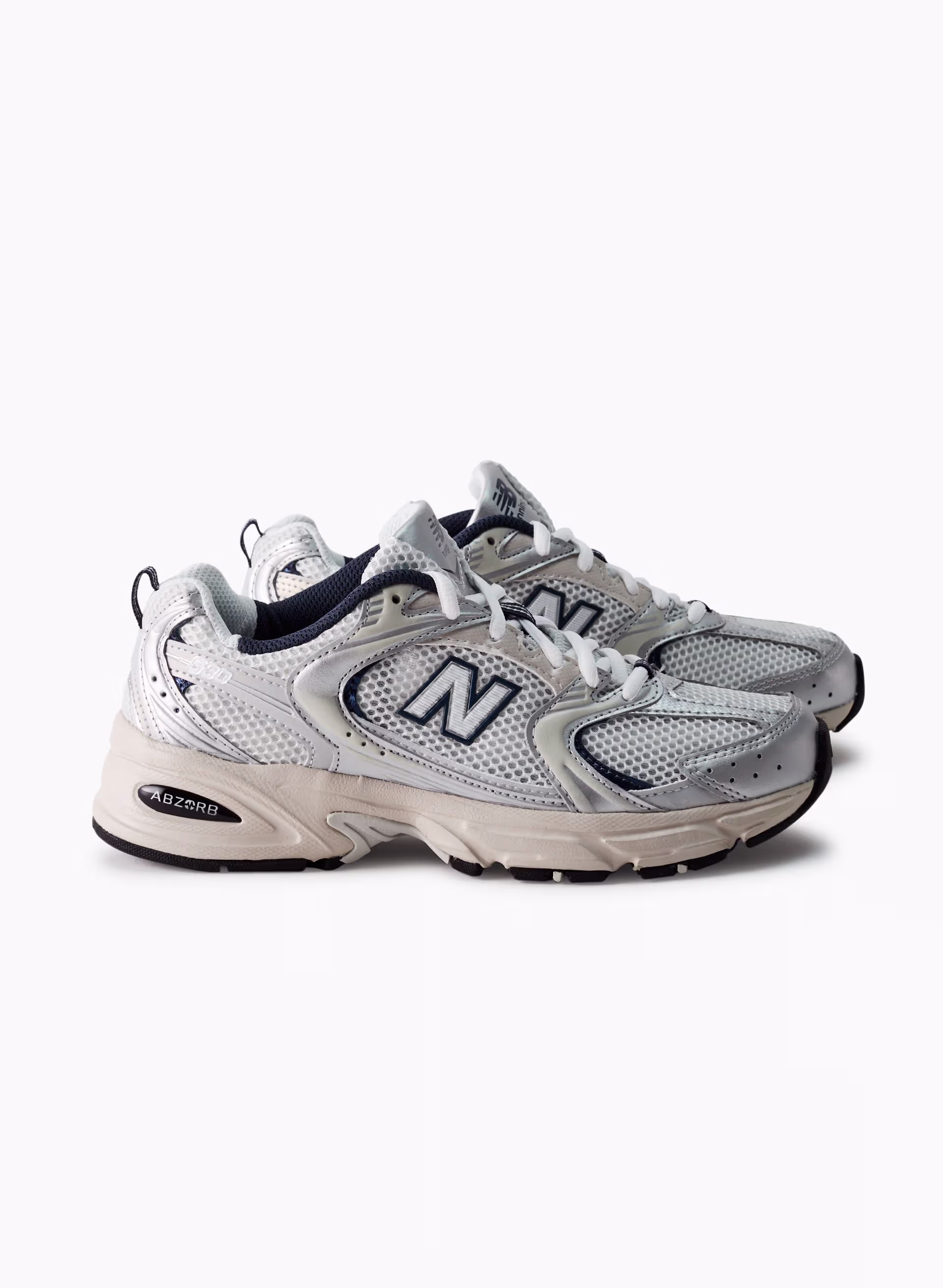 530 by NEW BALANCE