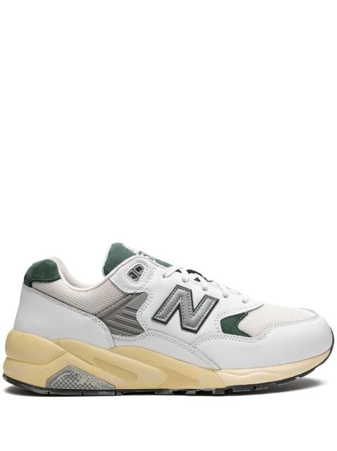 580 "Nightwatch Green" sneakers by NEW BALANCE