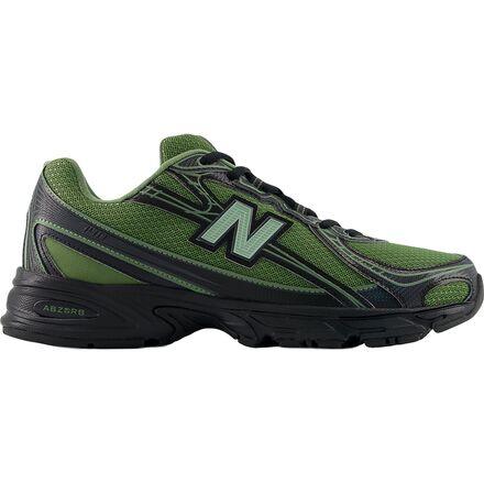 740 Shoe by NEW BALANCE