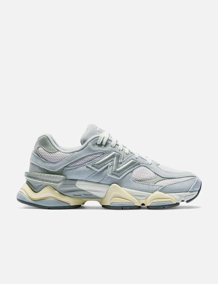 9060 by NEW BALANCE