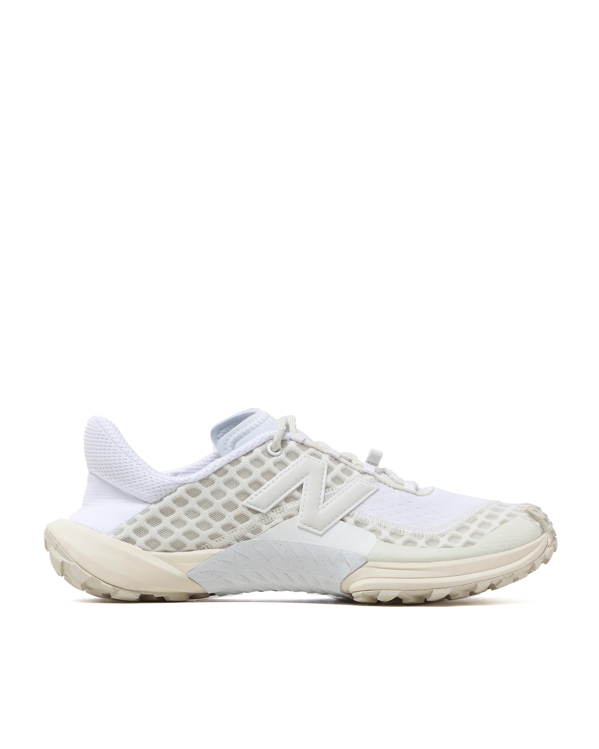 M10L sneakers by NEW BALANCE