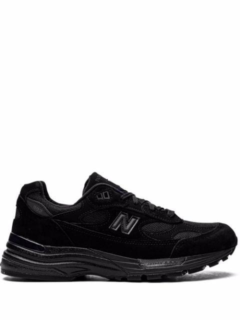 M992EA "Triple Black" sneakers by NEW BALANCE