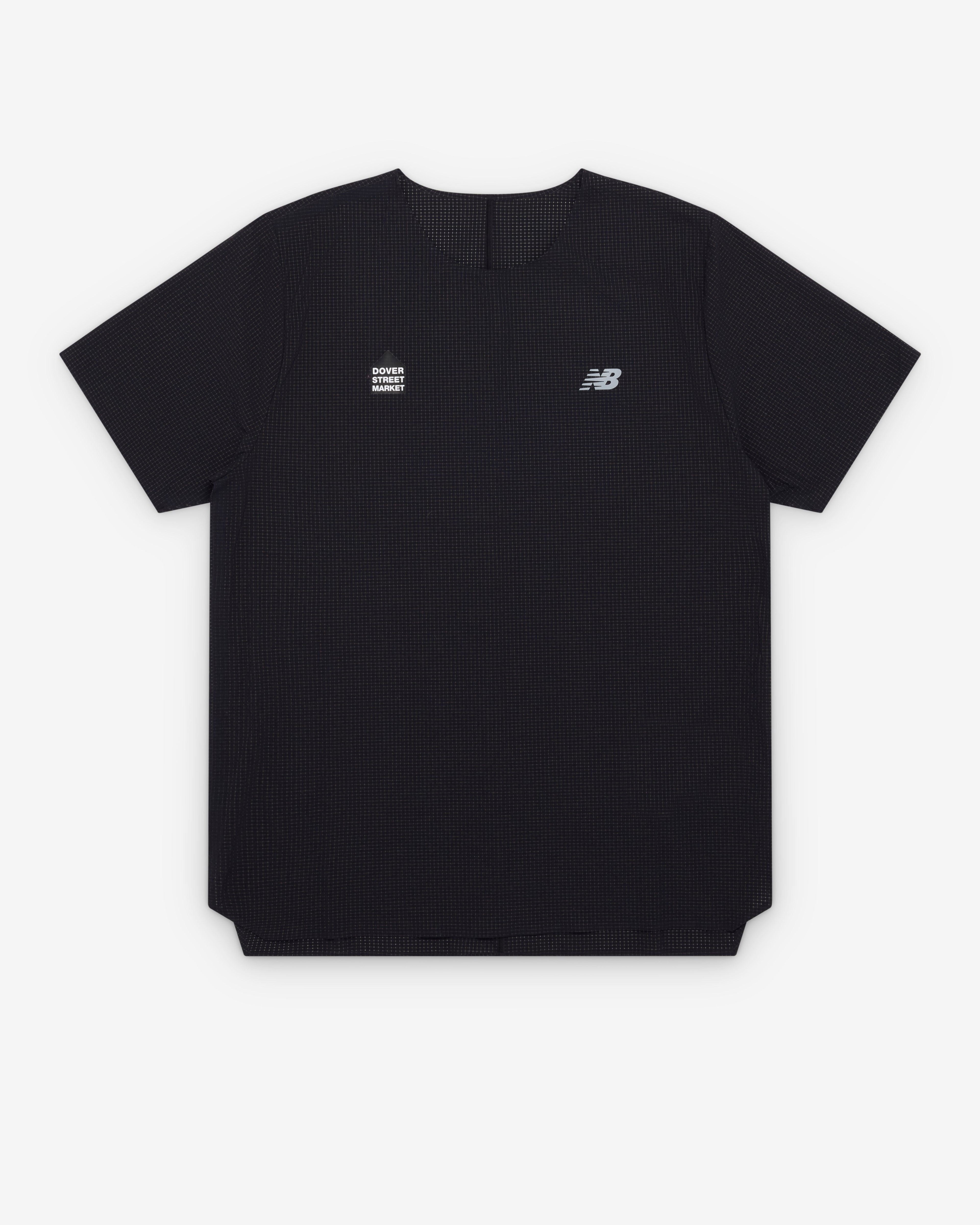 New Balance - DSM Race Day Ultra Light T-Shirt - (Black) by NEW BALANCE