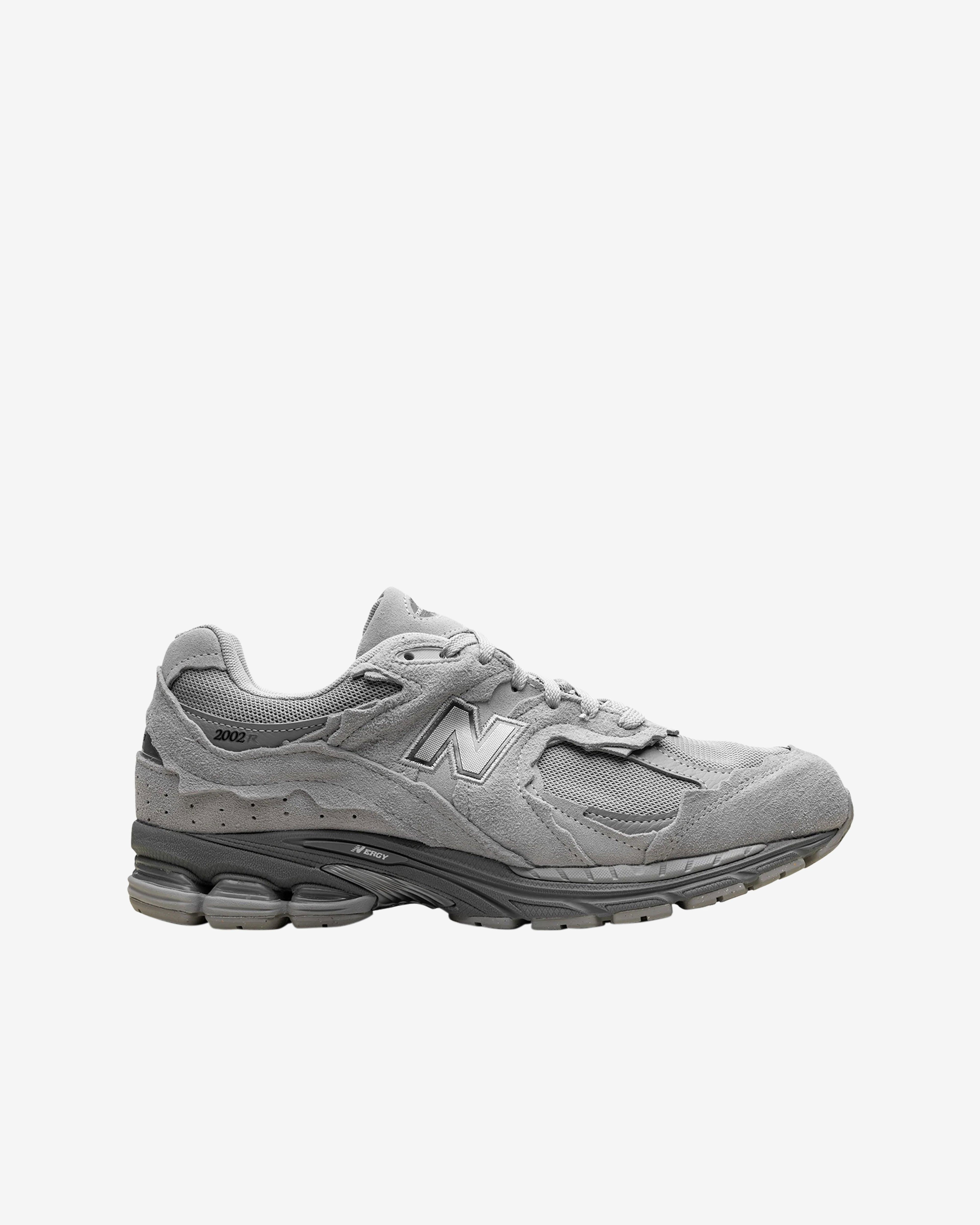 New Balance - Men's Gortex 2002 Sneakers - (Slate Grey) by NEW BALANCE
