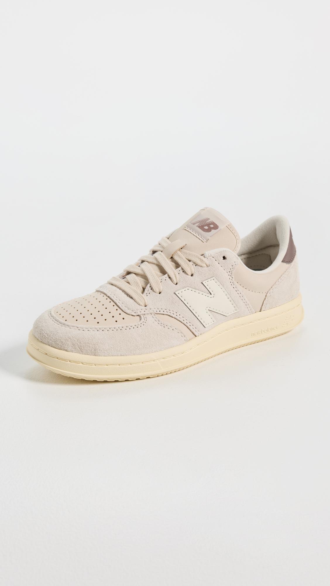 T500 Sneakers by NEW BALANCE