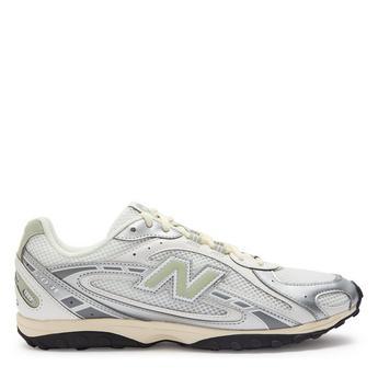 Women's 204L Runners by NEW BALANCE