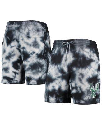 Men's Black Milwaukee Bucks Fleece Tie-Dye Shorts by NEW ERA