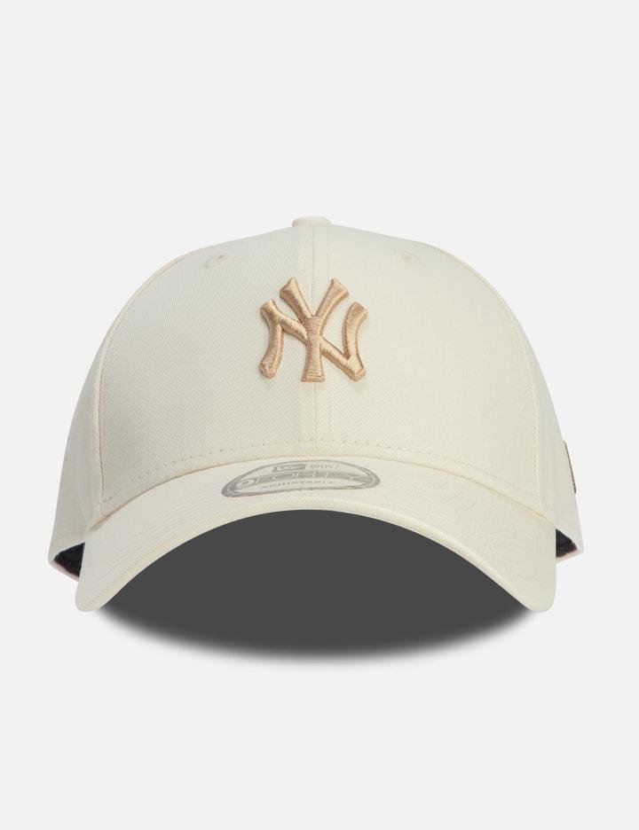 New York Yankees 9Forty Cap by NEW ERA