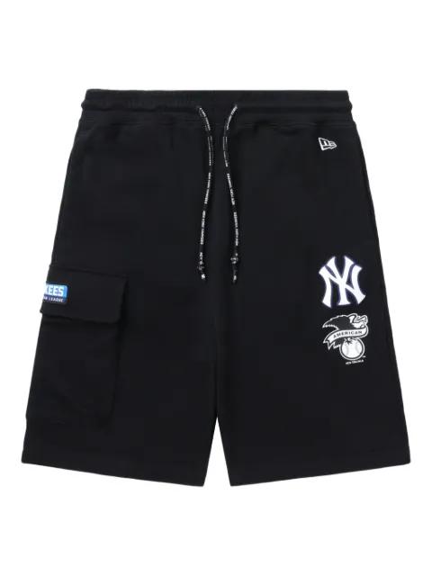 Yankees-logo cargo shorts by NEW ERA