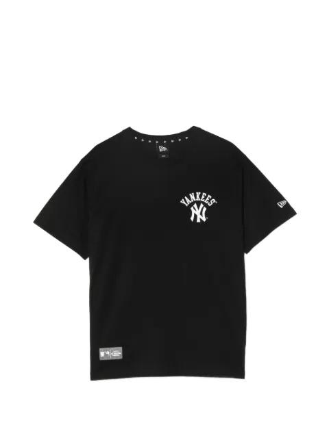 crew neck T-shirt by NEW ERA