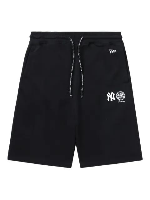 logo-patch shorts by NEW ERA