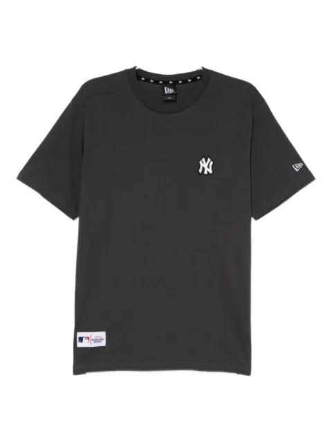 logo-patched T-shirt by NEW ERA