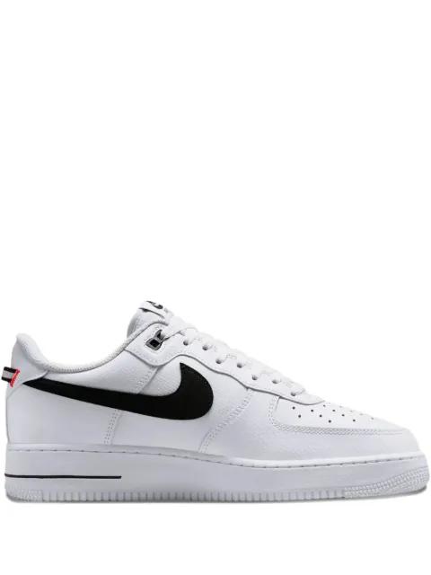 Air Force 1 07' "White / Black" low sneakers by NIKE