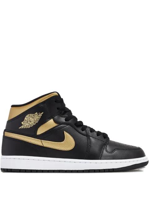 Air Jordan 1 Retro sneakers by NIKE