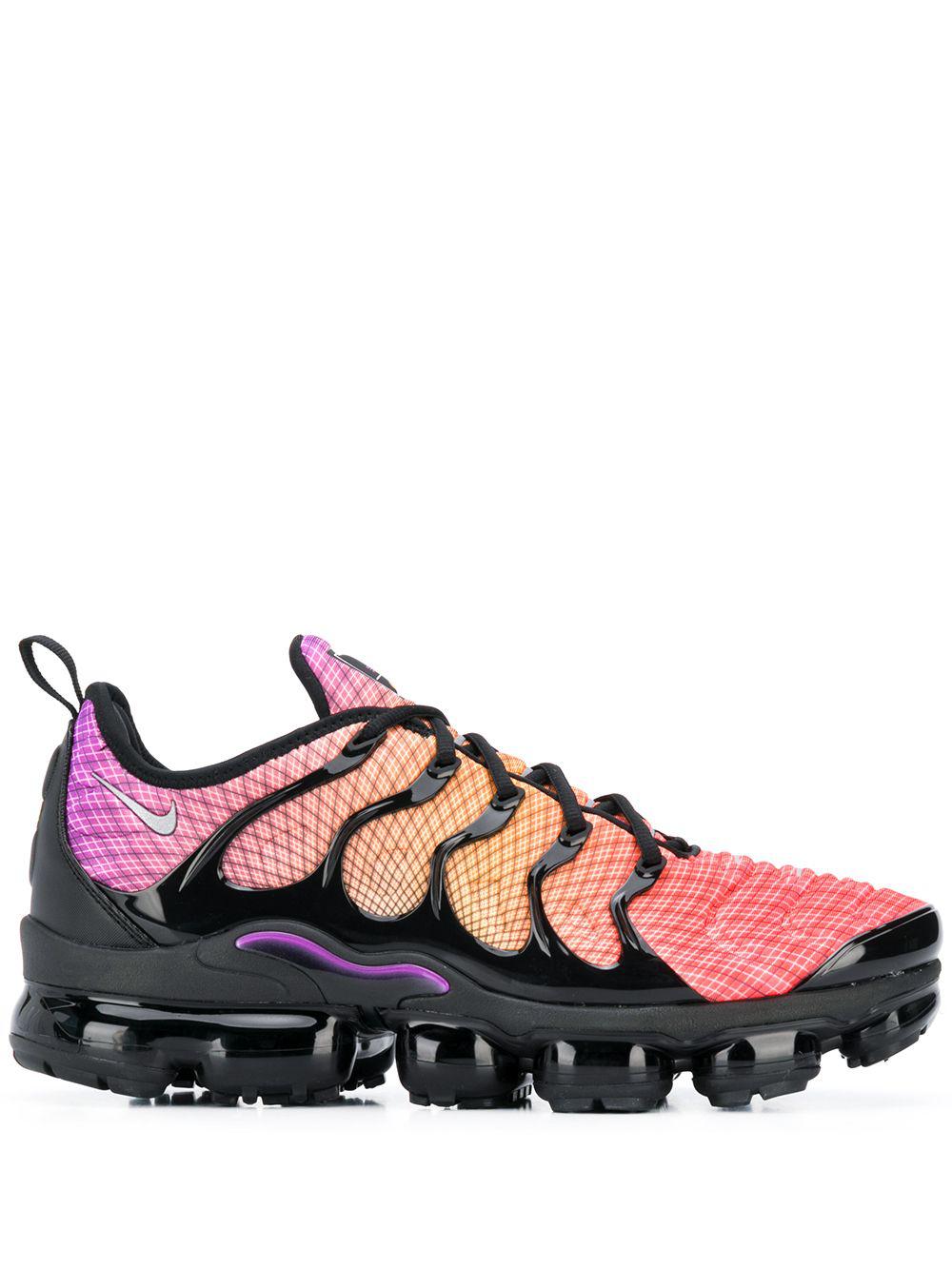 Air Vapormax Plus sneakers by NIKE