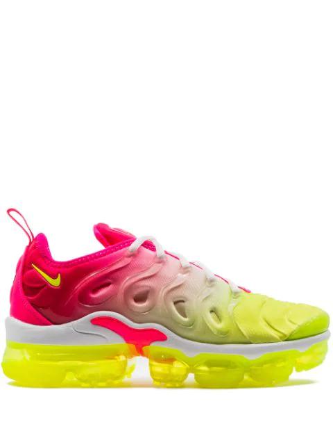 Air Vapormax Plus sneakers by NIKE