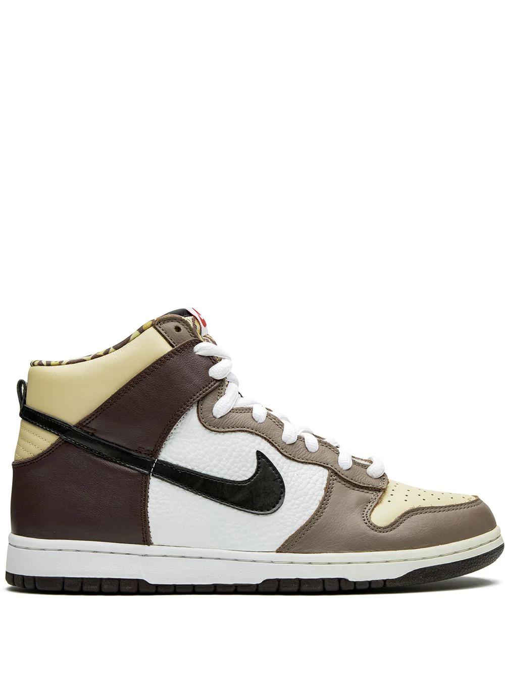 Dunk High Pro SB "Ferris Bueller" sneakers by NIKE