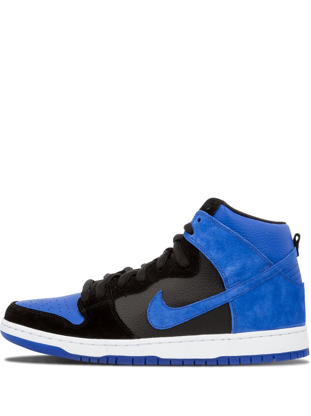 Dunk High Pro SB sneakers by NIKE