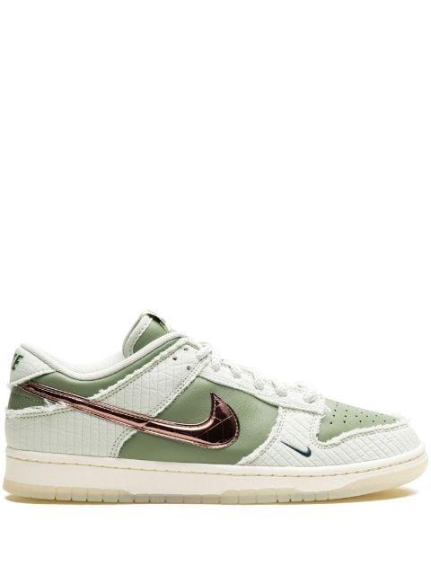 Dunk Low "Kyler Murray - Be 1 of One" sneakers by NIKE