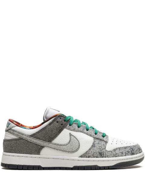 Dunk Low "Philly" sneakers by NIKE