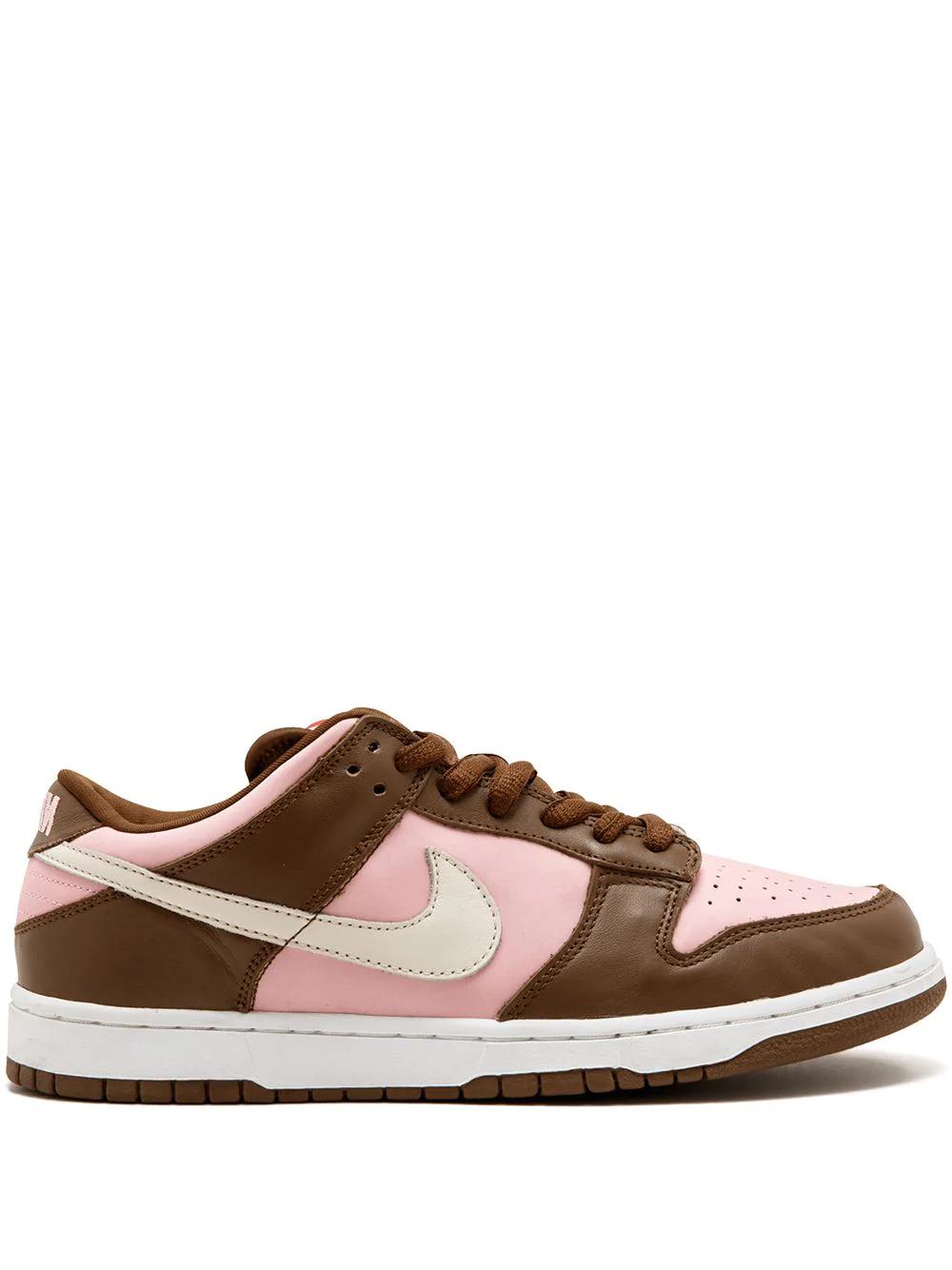 Dunk Low Pro SB sneakers by NIKE
