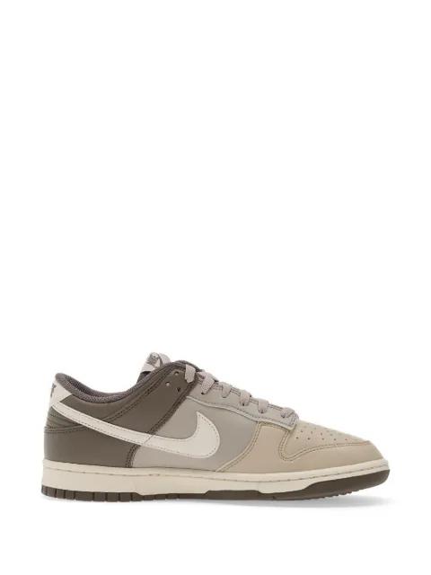 Dunk Low Retro sneakers by NIKE
