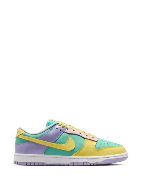 Dunk Low lace-up sneakers by NIKE