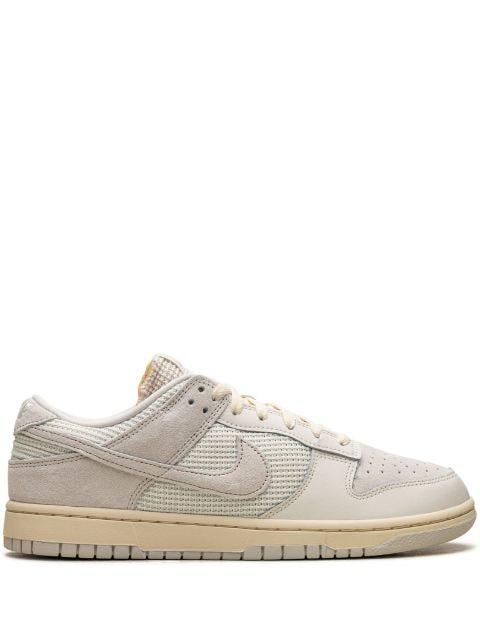Dunk lace-up sneakers by NIKE
