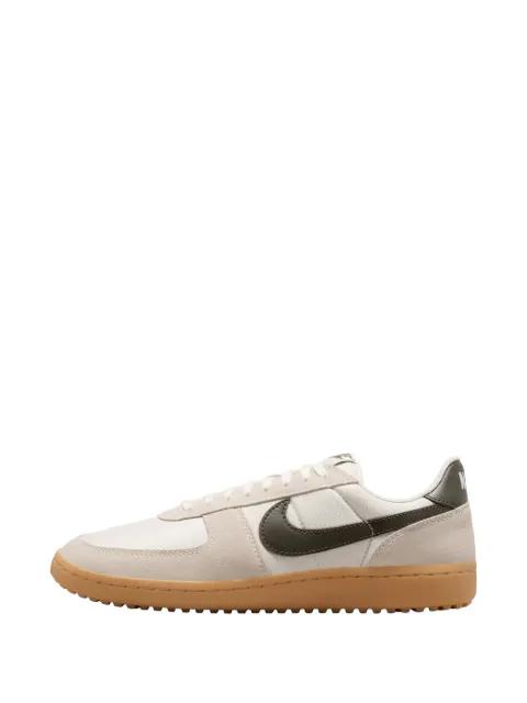 Field General '82 SP sneakers by NIKE
