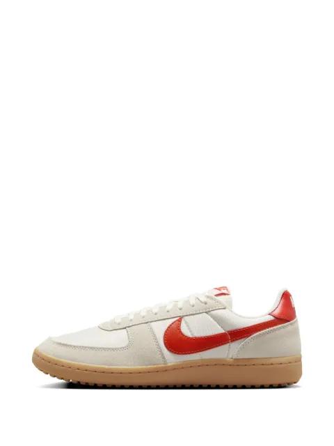 Field General '82 sneakers by NIKE