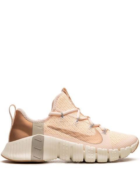 Free Metcon 3 "Guava Ice" sneakers by NIKE