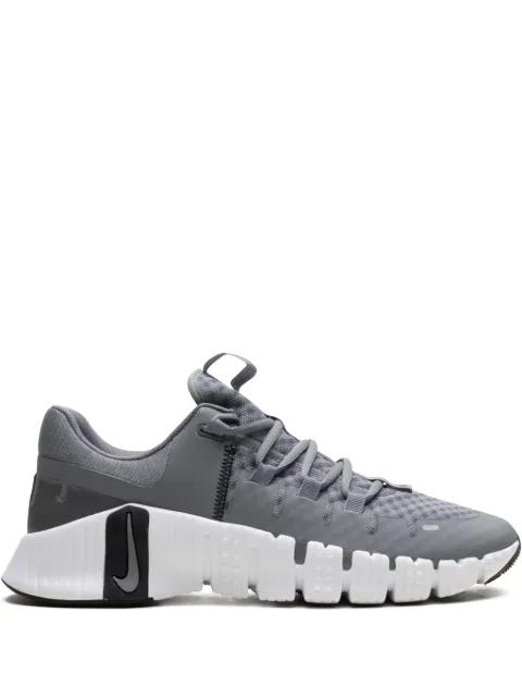Free Metcon 5 "Smoke Grey" sneakers by NIKE