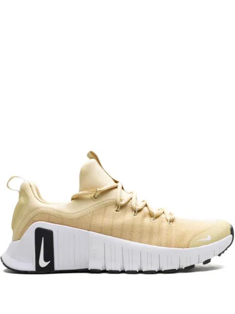 Free Metcon 6 "Vegas Gold/Black/White" sneakers by NIKE