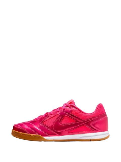 Gato LV8 sneakers by NIKE