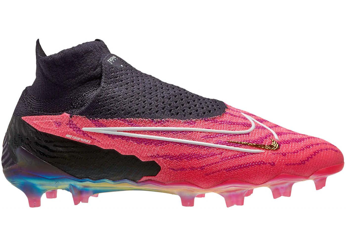 Gripknit Phantom GX Elite Dynamic Fit FG Hyper Pink by NIKE Gripknit Phantom GX Elite Dynamic Fit FG Hyper Pink by NIKE